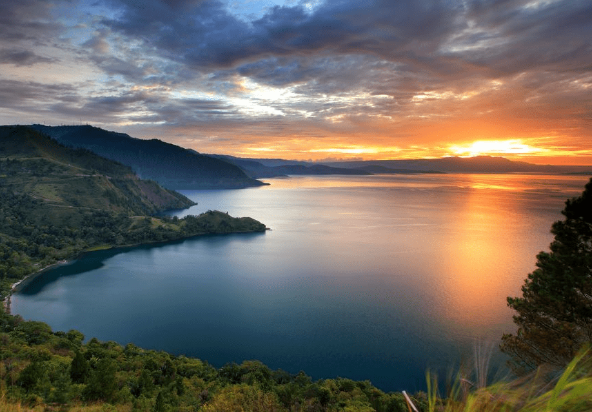keindahan-danau-toba-dan-pesona-alam-yang-mendunia