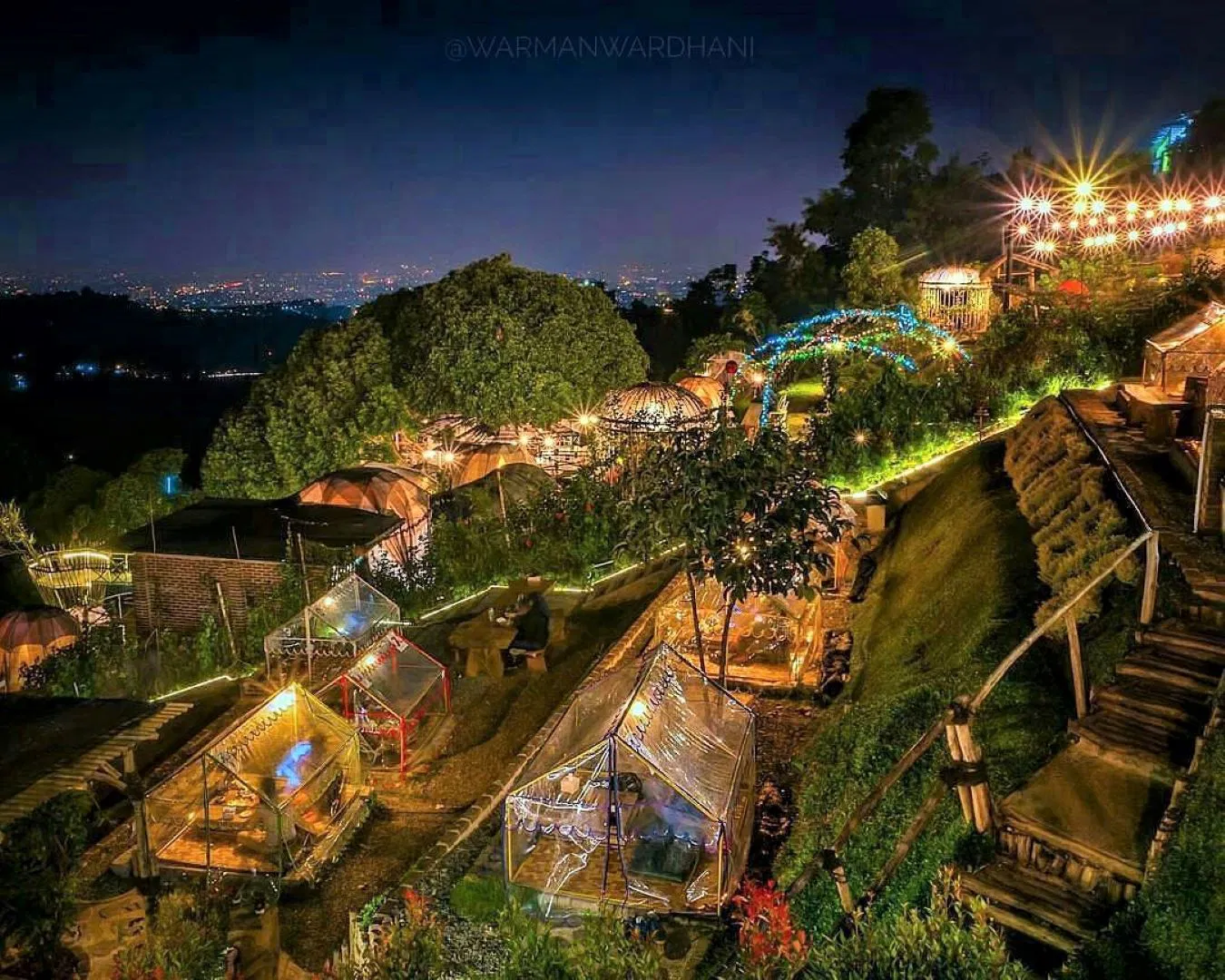 Rekomendasi Wisata Kuliner Bintang 5 di Bandung