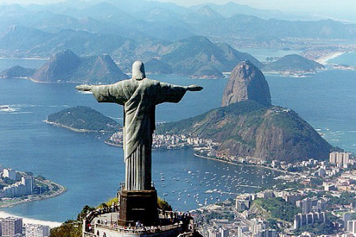 Wisata Ikonik Patung Christ the Redeemer Rio de Janeiro