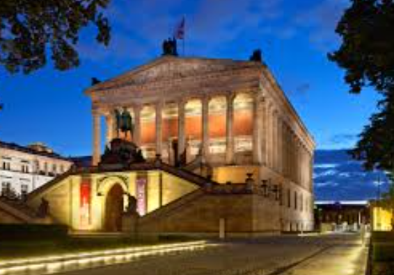 Menjelajahi Sejarah & Seni di Berlin