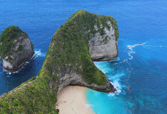 Review Wisata Bali ulasan eksotis pantai nusa penida