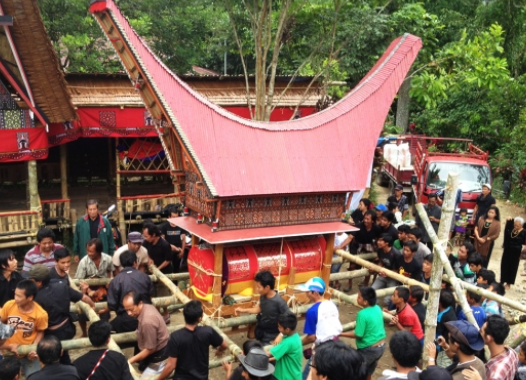 Review Wisata Tana Toraja Upacara Pemakaman Paling Mistis