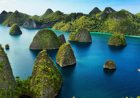 Destinasi Wisata Alam dengan Pemandangan Paling Menakjubkan