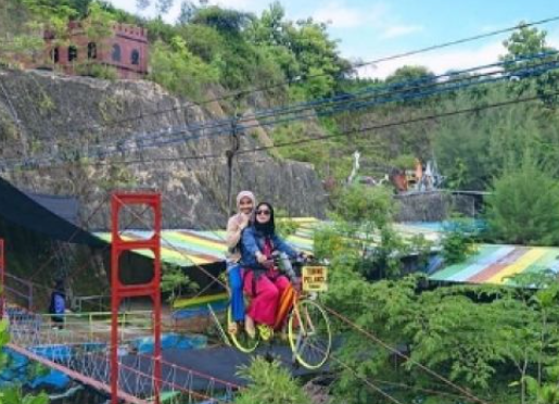 Review Wisata Alam Indah Cocok untuk Liburan Keluarga