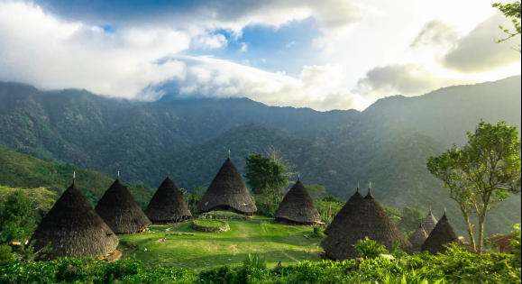 Review Wisata Alam Terindah dengan Panorama Memukau